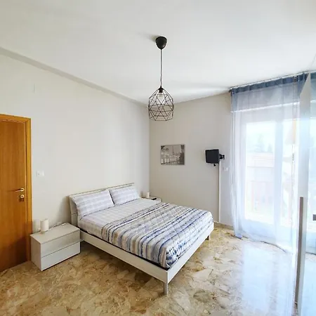 Zona Caserma-stazione * Foligno